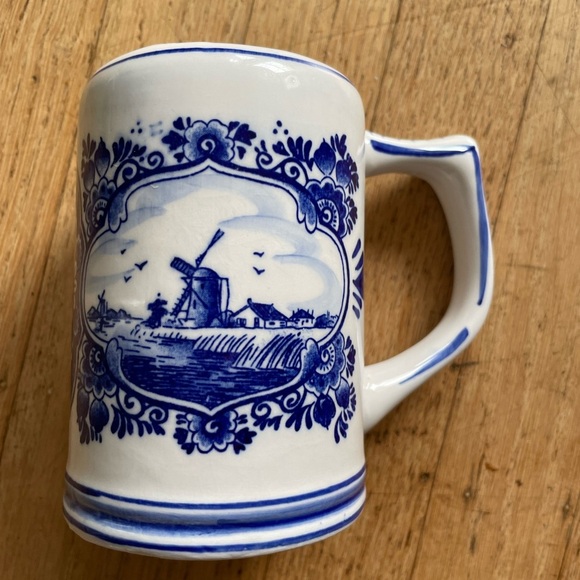 Royal Delft blue ship hand painted mug - Picture 1 of 5